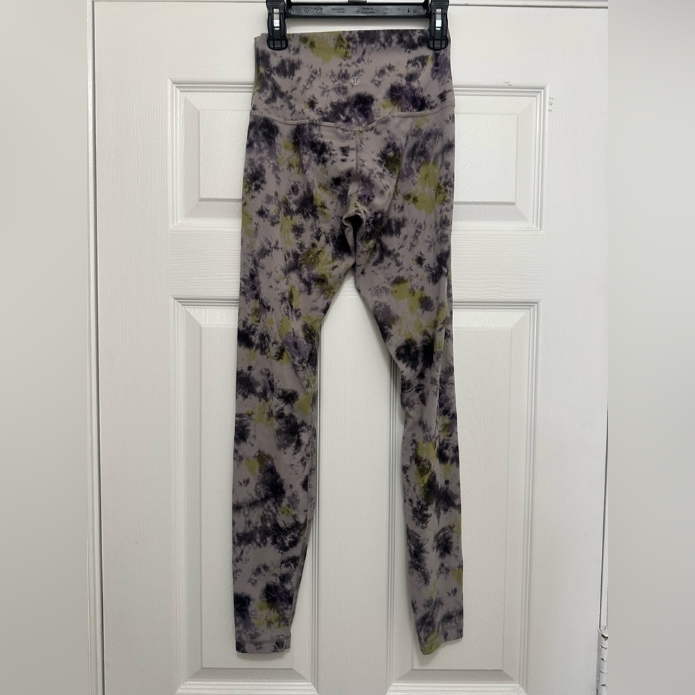 Lululemon Align High-Rise Pant 28"
Radial Tie Dye Mauve Grey Multi size 4 - Picture 5 of 6